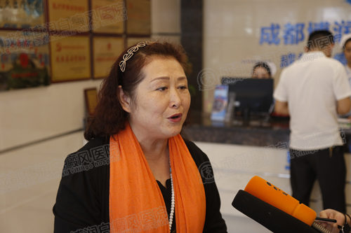 四川省中医药信息学会王笳会长接受媒体采访