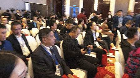 我院阎杰、田文傲、常心通主任于现场交流学习