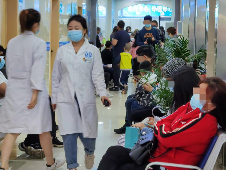 白癜风人数频刷新高,为何青少年成为“主力军”